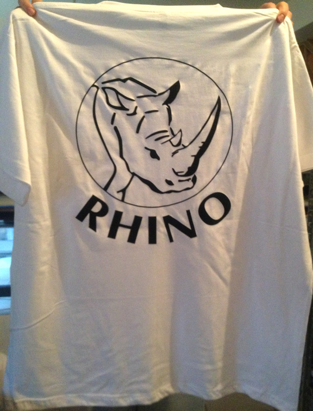 rhino póló